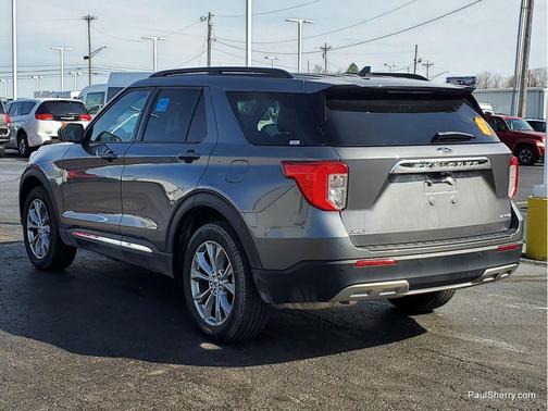 Carbonized Gray Metallic 2024 Ford Explorer XLT