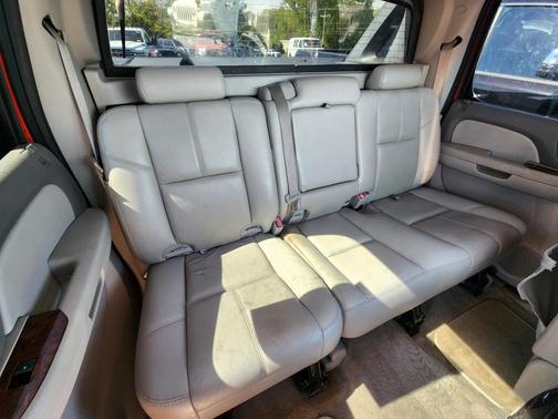Victory Red 2008 Chevrolet Avalanche 1500 LTZ