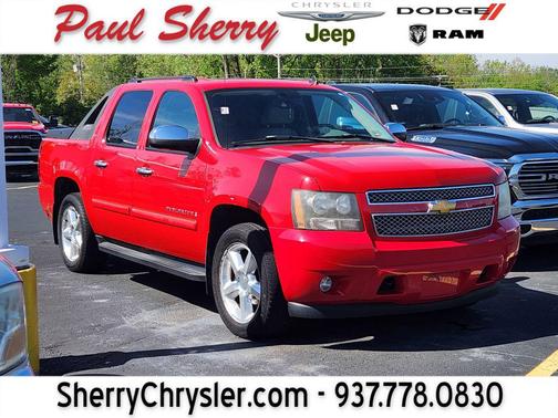Victory Red 2008 Chevrolet Avalanche 1500 LTZ