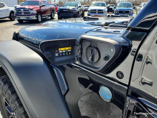2025 Jeep Wrangler 4xe Willys