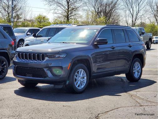 2024 Jeep Grand Cherokee Laredo