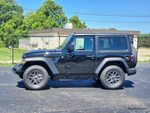 Black Clearcoat 2026 Jeep Wrangler Sport S