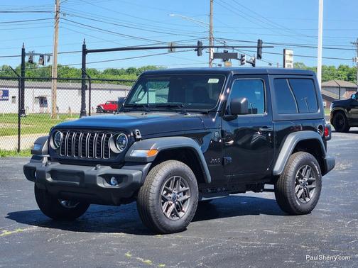 Black Clearcoat 2026 Jeep Wrangler Sport S