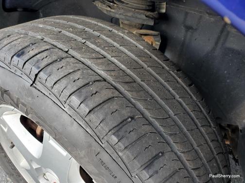 2006 Pontiac Torrent Base