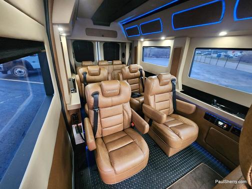 2023 RAM ProMaster 3500 Window Van High Roof