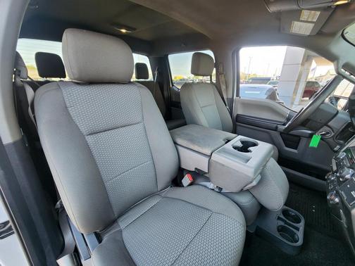 Oxford White 2019 Ford F-250 XLT