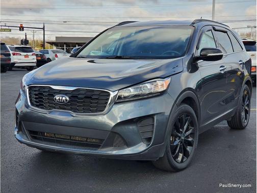 2019 Kia Sorento S