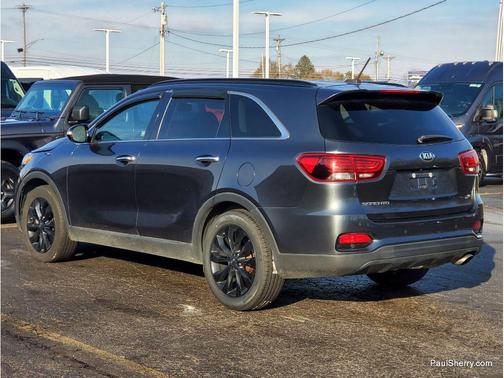 2019 Kia Sorento S