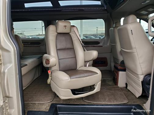 2019 Ford Transit-150 Base