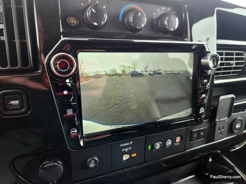 2021 Chevrolet Express 2500 LS