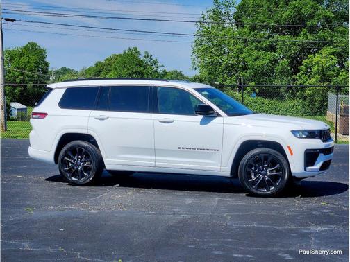 Bright White Clearcoat 2026 Jeep Grand Cherokee L Limited