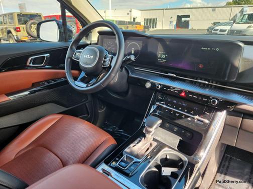 2023 Kia Carnival SX Prestige