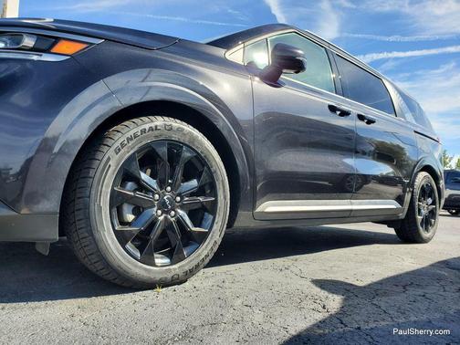 2023 Kia Carnival SX Prestige
