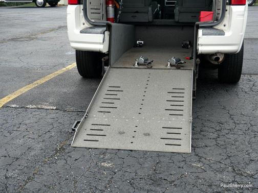 2010 Chrysler Town & Country Touring