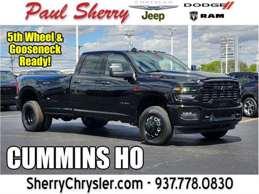 Diamond Black Crystal Pearlcoat 2026 RAM 3500 Big Horn Crew Cab 4x4 8' Box