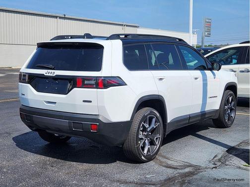 Bright White Clearcoat 2026 Jeep Cherokee Overland