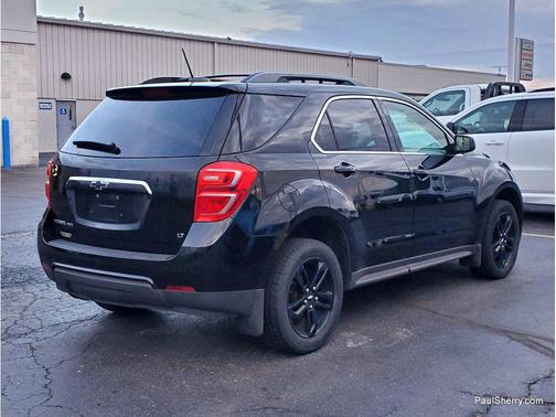 Mosaic Black Metallic 2017 Chevrolet Equinox 1LT