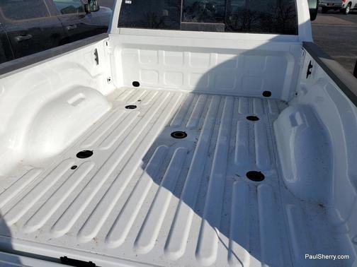 Bright White Clearcoat 2026 RAM 2500 Limited Crew Cab 4x4 6'4' Box