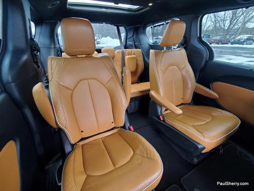 2021 Chrysler Pacifica L