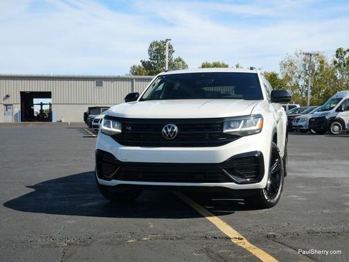 2023 Volkswagen Atlas Cross Sport 3.6L V6 SEL R-Line