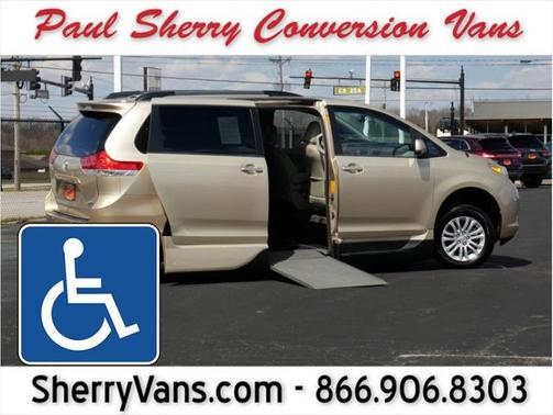 2014 Toyota Sienna XLE