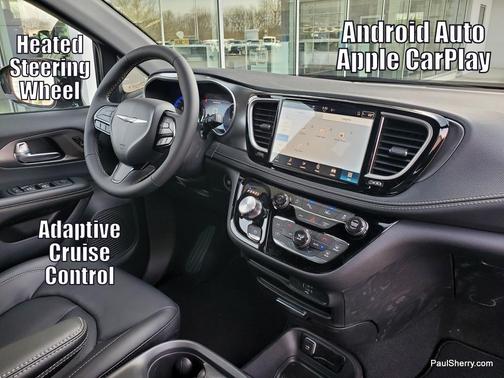 Diamond Black Crystal Pearlcoat 2026 Chrysler Pacifica L