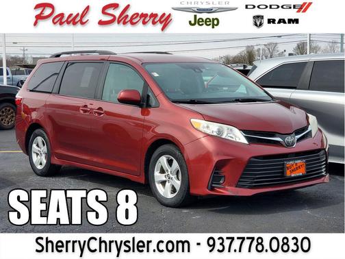 2018 Toyota Sienna LE