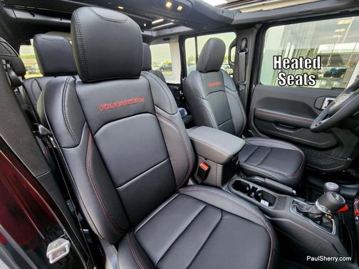 Black Clearcoat 2026 Jeep Wrangler Rubicon