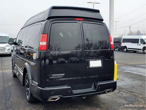 2023 Chevrolet Express 2500 RWD 2500 Regular Wheelbase WT