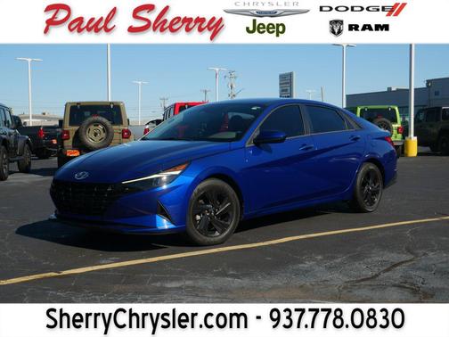 2022 Hyundai ELANTRA SEL