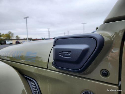 2025 Jeep Wrangler 4xe Willys