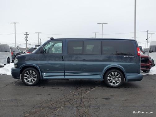 2024 Chevrolet Express 2500 RWD 2500 Regular Wheelbase WT