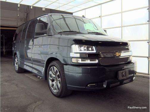 2024 Chevrolet Express 2500 RWD 2500 Regular Wheelbase WT