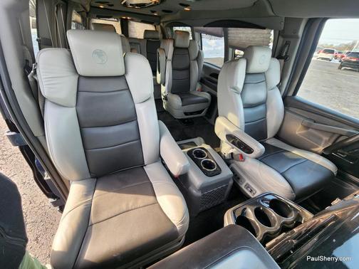 2024 Chevrolet Express 2500 RWD 2500 Regular Wheelbase WT