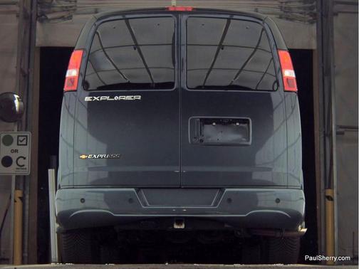 2024 Chevrolet Express 2500 RWD 2500 Regular Wheelbase WT