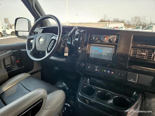 2024 Chevrolet Express 2500 RWD 2500 Regular Wheelbase WT