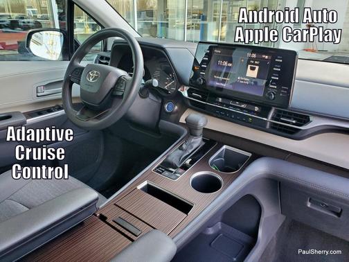 2023 Toyota Sienna LE