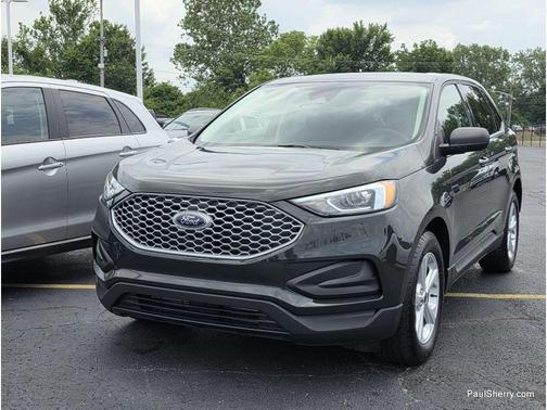 Forged Green Metallic 2024 Ford Edge SE