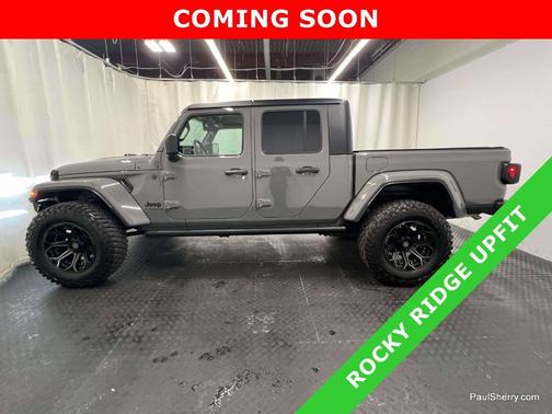2023 Jeep Gladiator Sport S