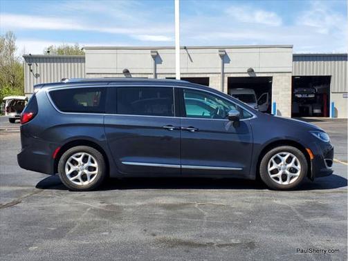 2020 Chrysler Pacifica Limited
