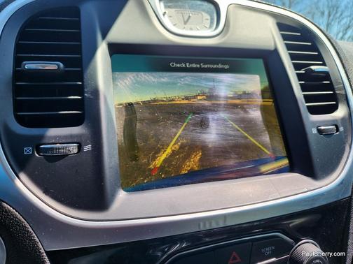 2023 Chrysler 300 Touring