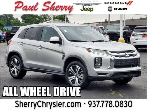 Alloy Silver Metallic 2025 Mitsubishi Outlander Sport SE