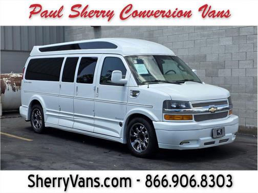 Summit White 2017 Chevrolet Express 2500 Work Van