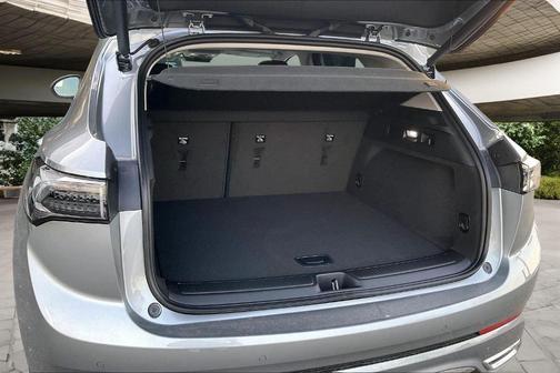 Moonstone Gray Metallic 2026 Buick Envision Avenir