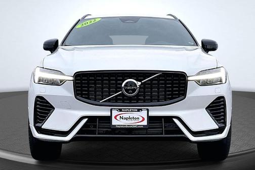 2022 Volvo XC60 Recharge Plug-In Hybrid T8 R-Design Extended Range