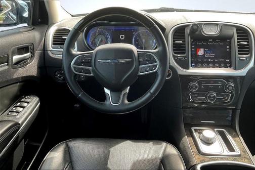 2018 Chrysler 300 Limited