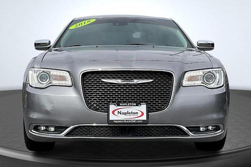 2018 Chrysler 300 Limited