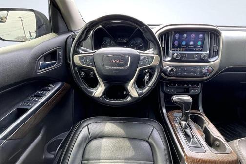 Onyx Black 2019 GMC Canyon Denali