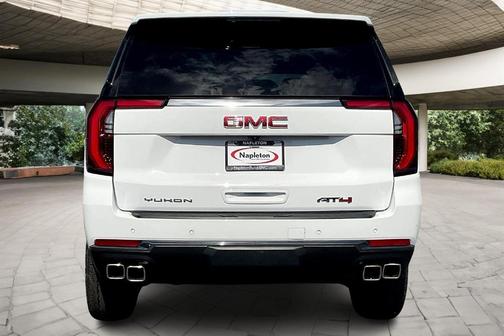 2025 GMC Yukon AT4
