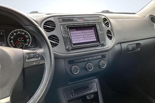 2017 Volkswagen Tiguan Limited 2.0T S